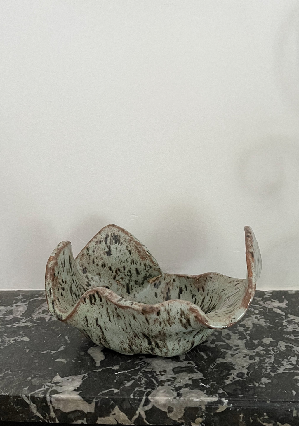 CERAMIC CATCHALL