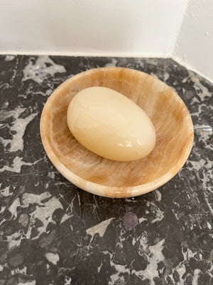ONYX CATCHALL