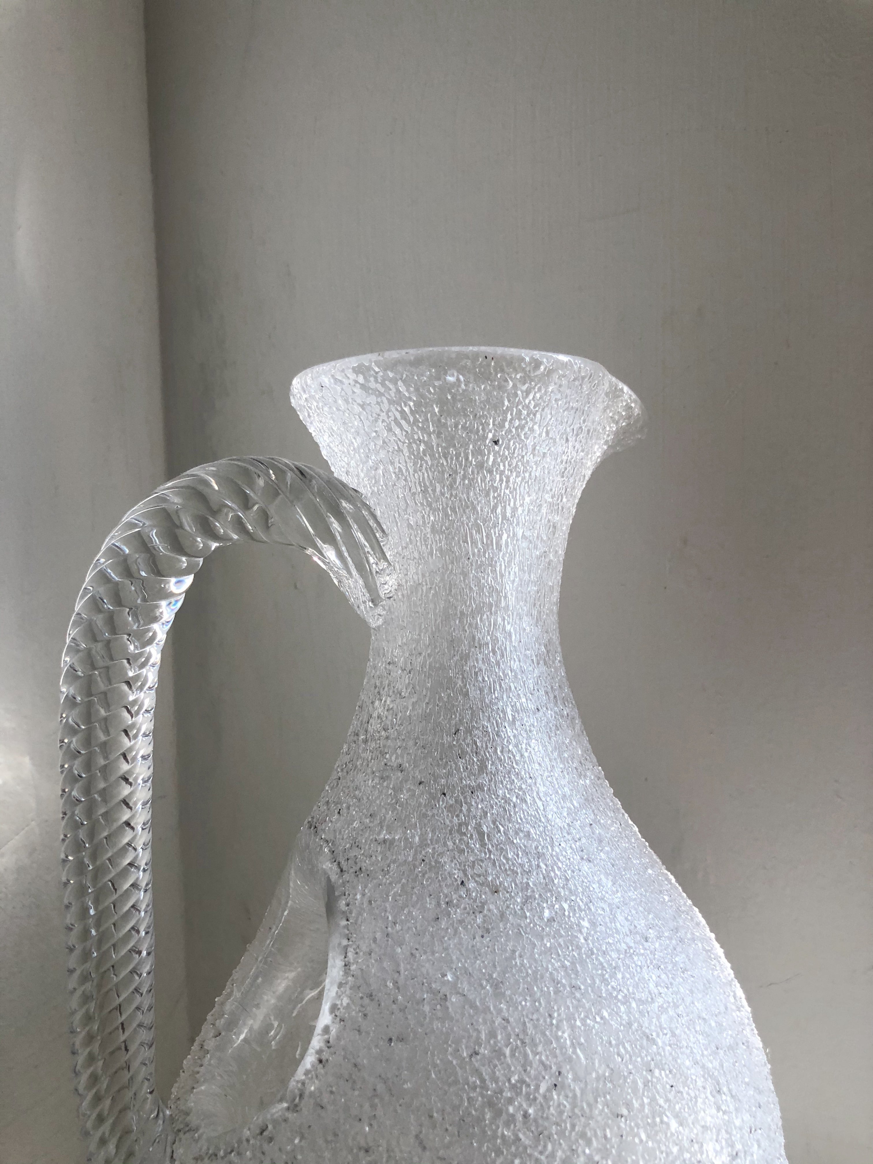 GLASS DECANTER