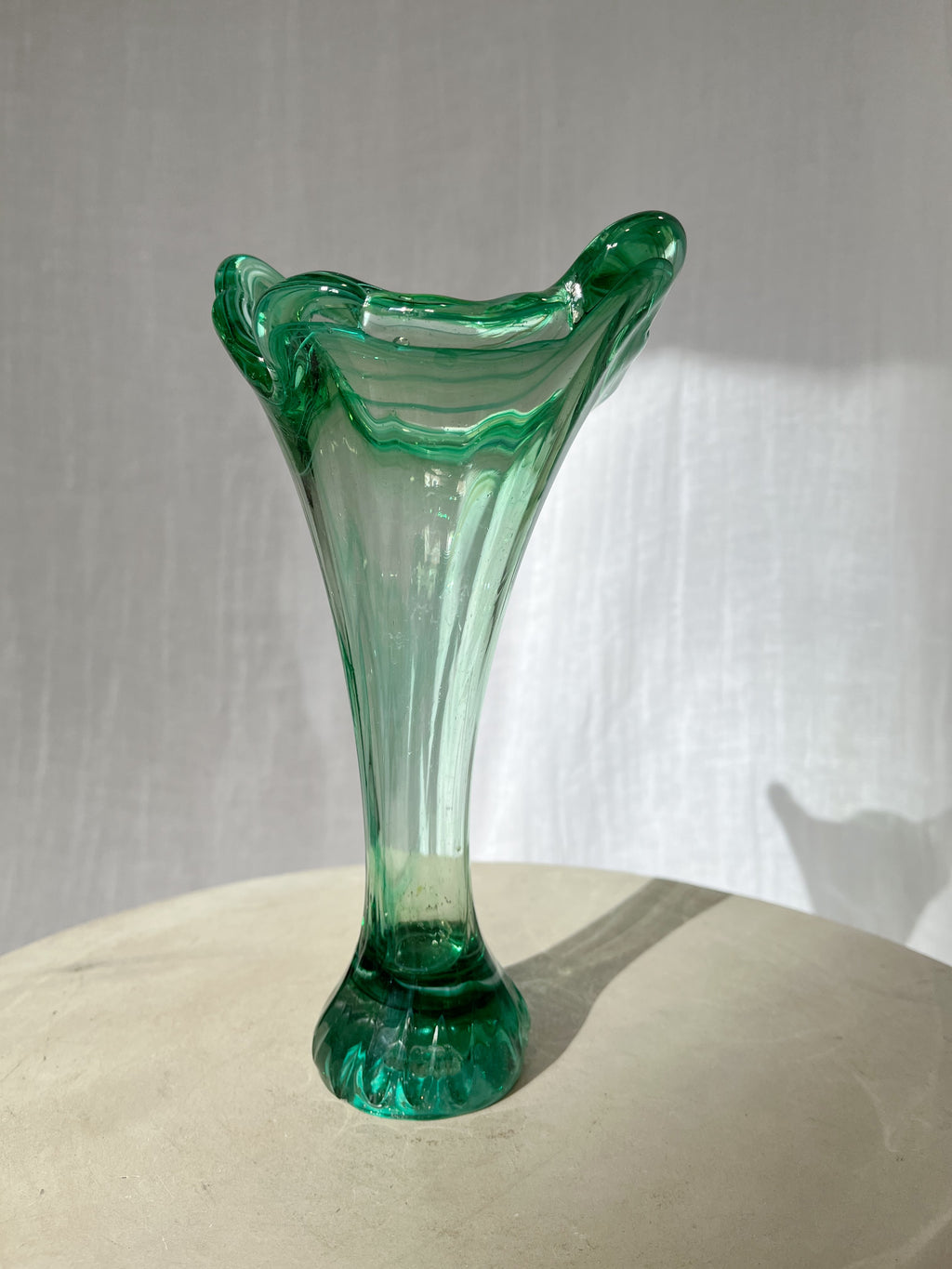 VINTAGE GLASS VASE