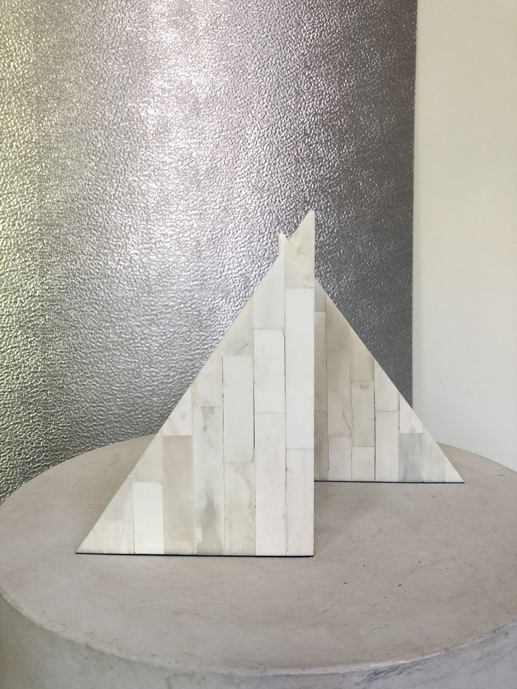 BOOKENDS OF PEARLSHELL