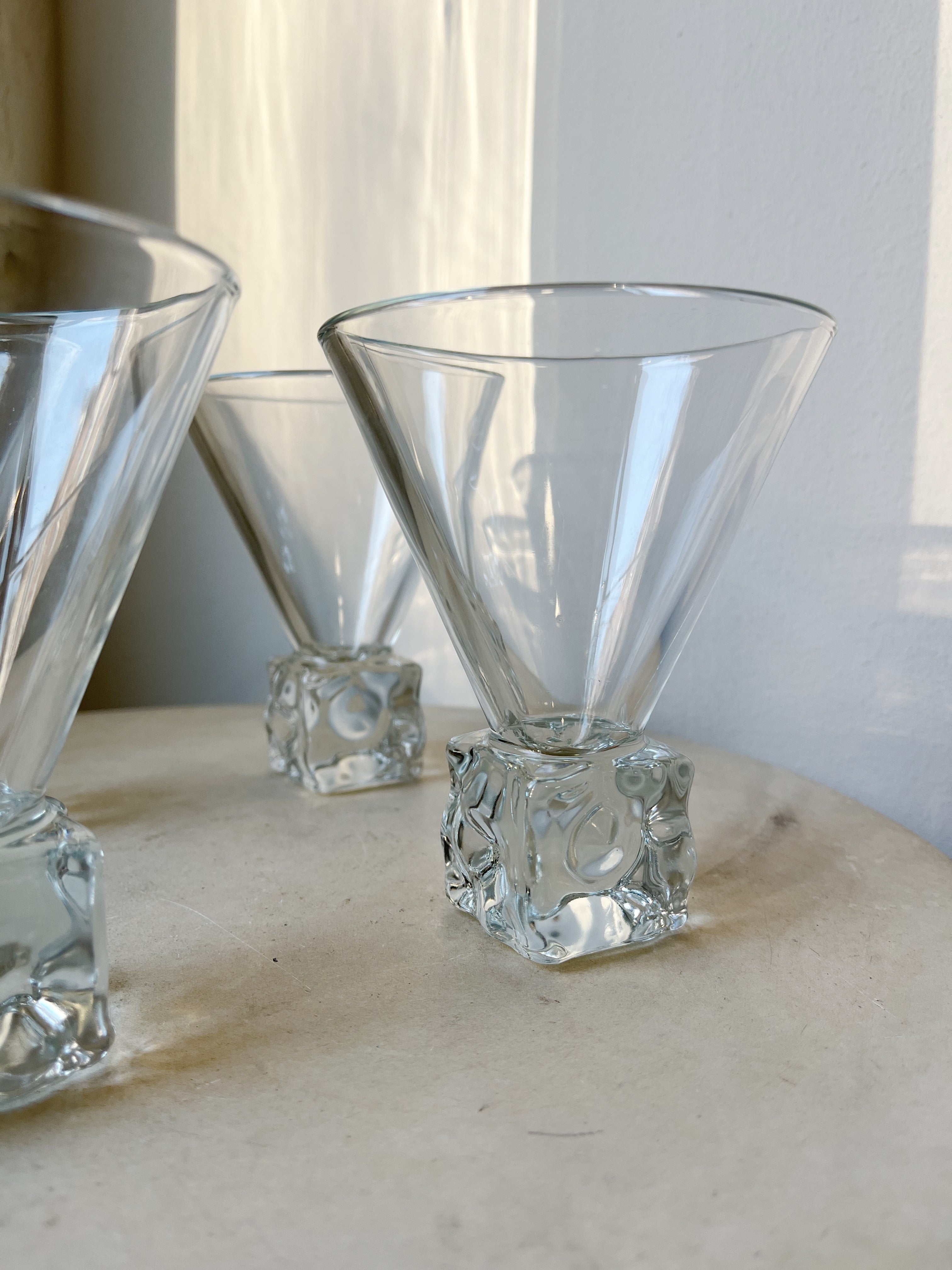 VINTAGE COCKTAIL GLASSES