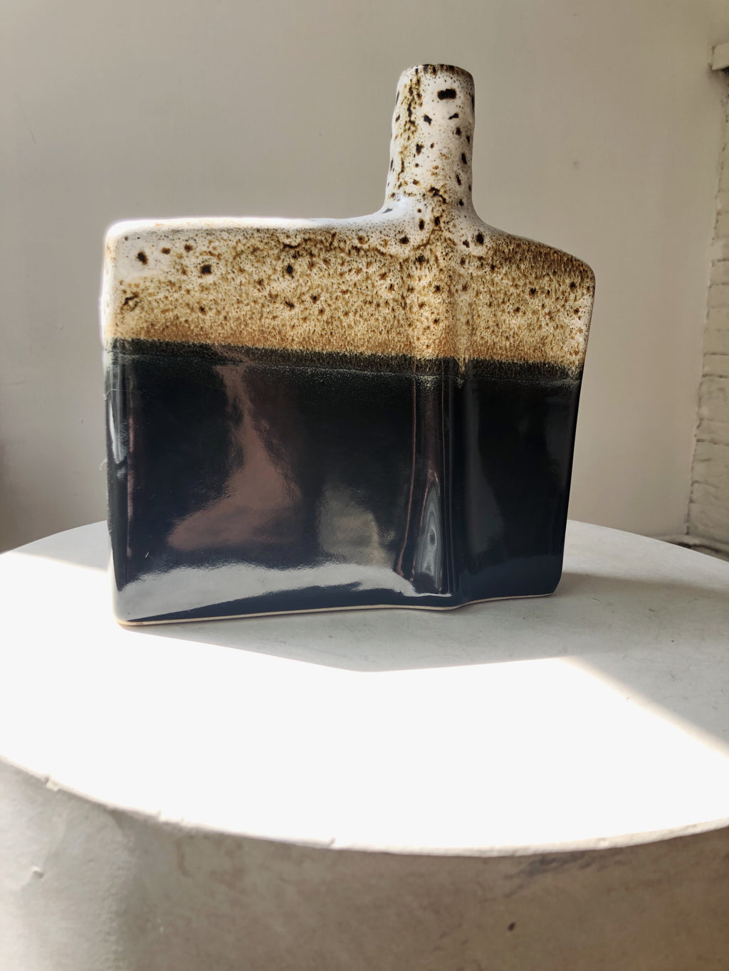 CERAMIC VASE