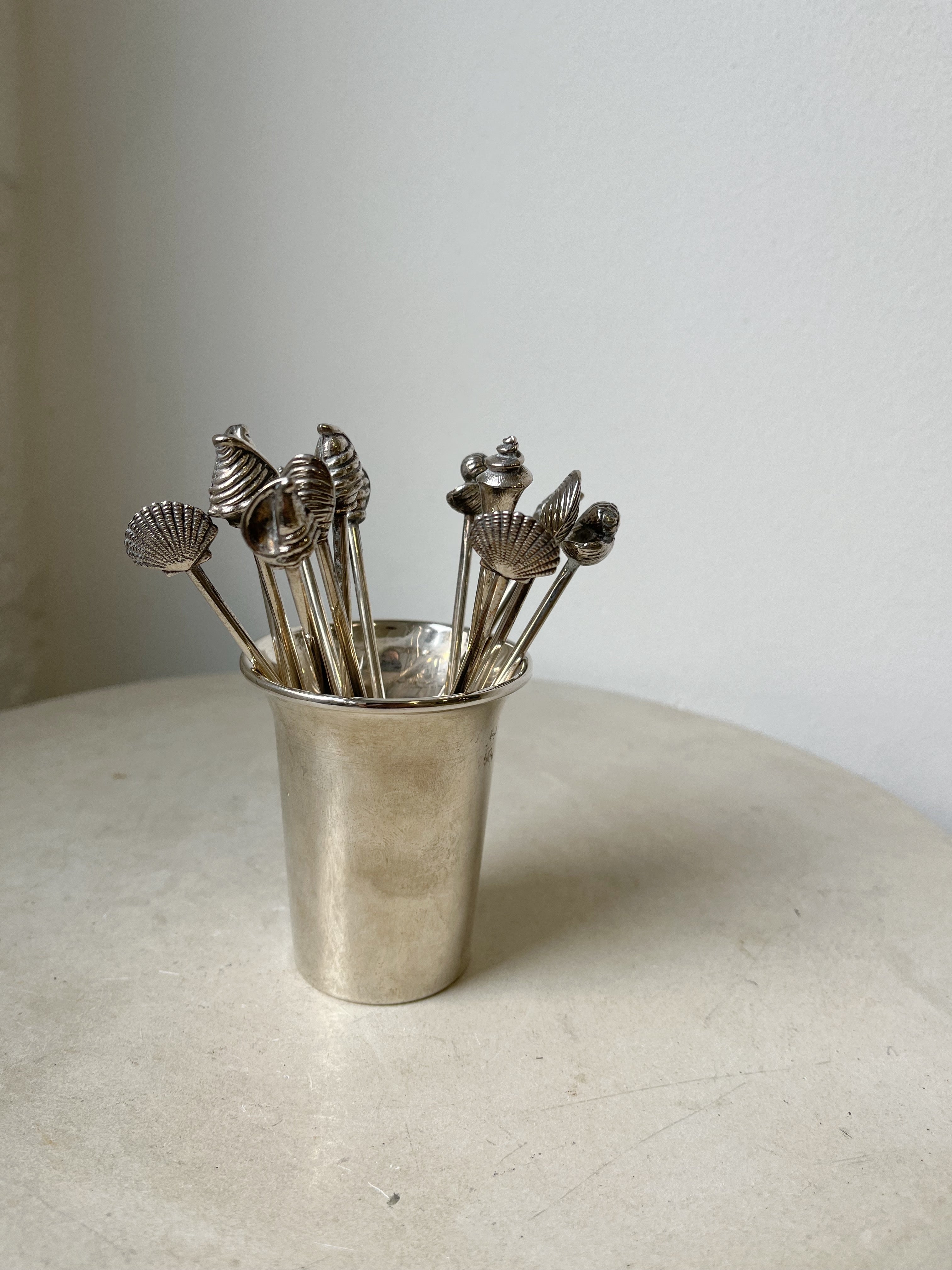 SHELL CUTLERY – Oddcollectors