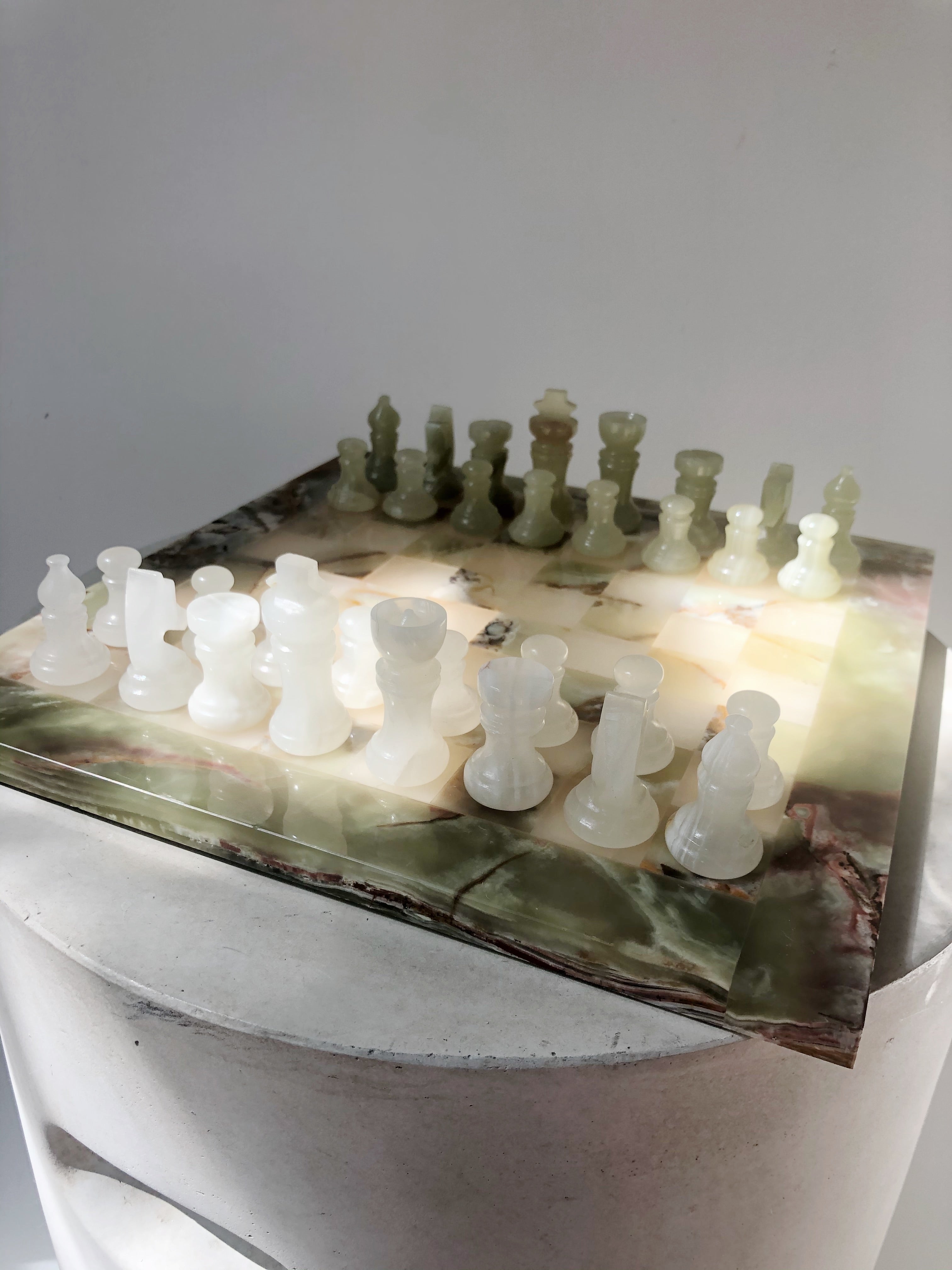 VINTAGE NATURAL STONE CHESSBOARD