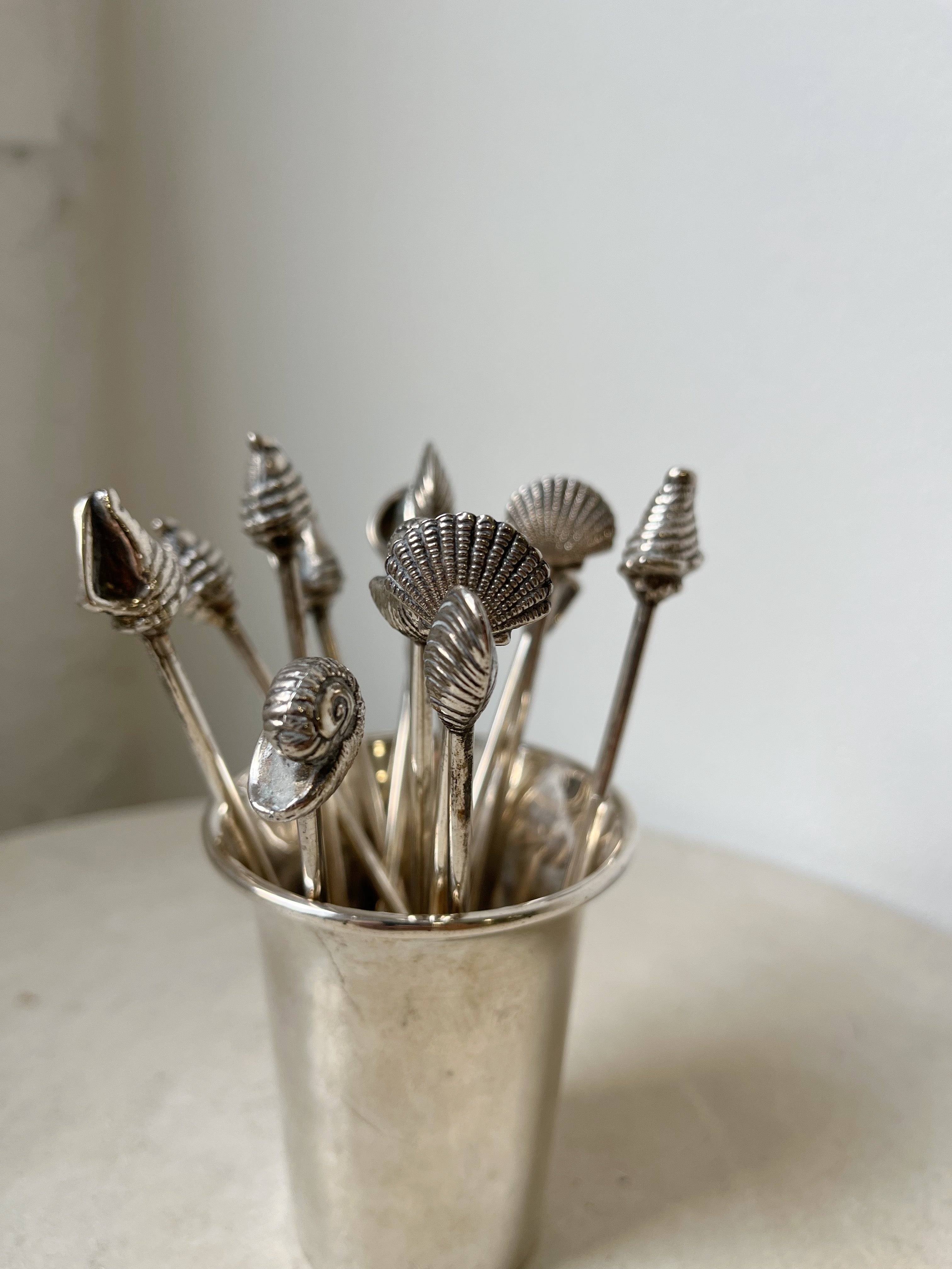 SHELL CUTLERY – Oddcollectors