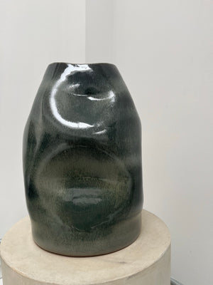 THE WIGGLE VASE GREEN
