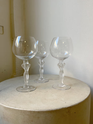 VINTAGE WINE GLASSES